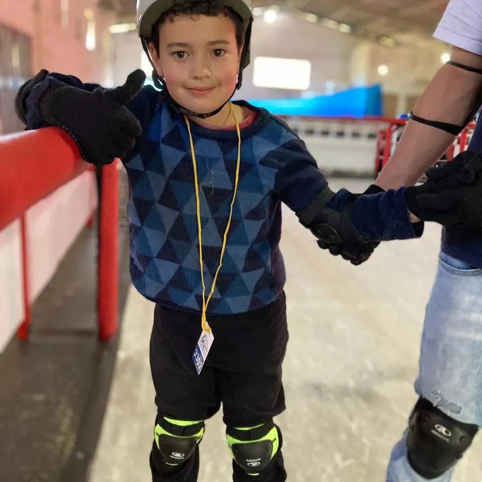 Pista de patinação no gelo é nova atração em Urubici