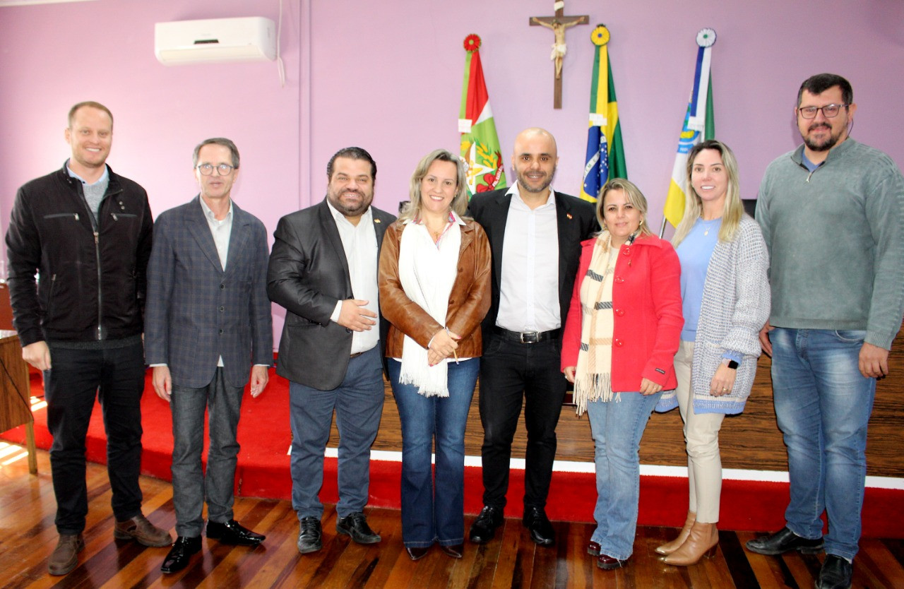 Prefeitura Municipal de Urubici | Cidade de Urubici será contemplada com o Programa SC Mais Moradia Prefeitura Municipal de Urubici | Cidade de Urubici será contemplada com o Programa SC Mais Moradia