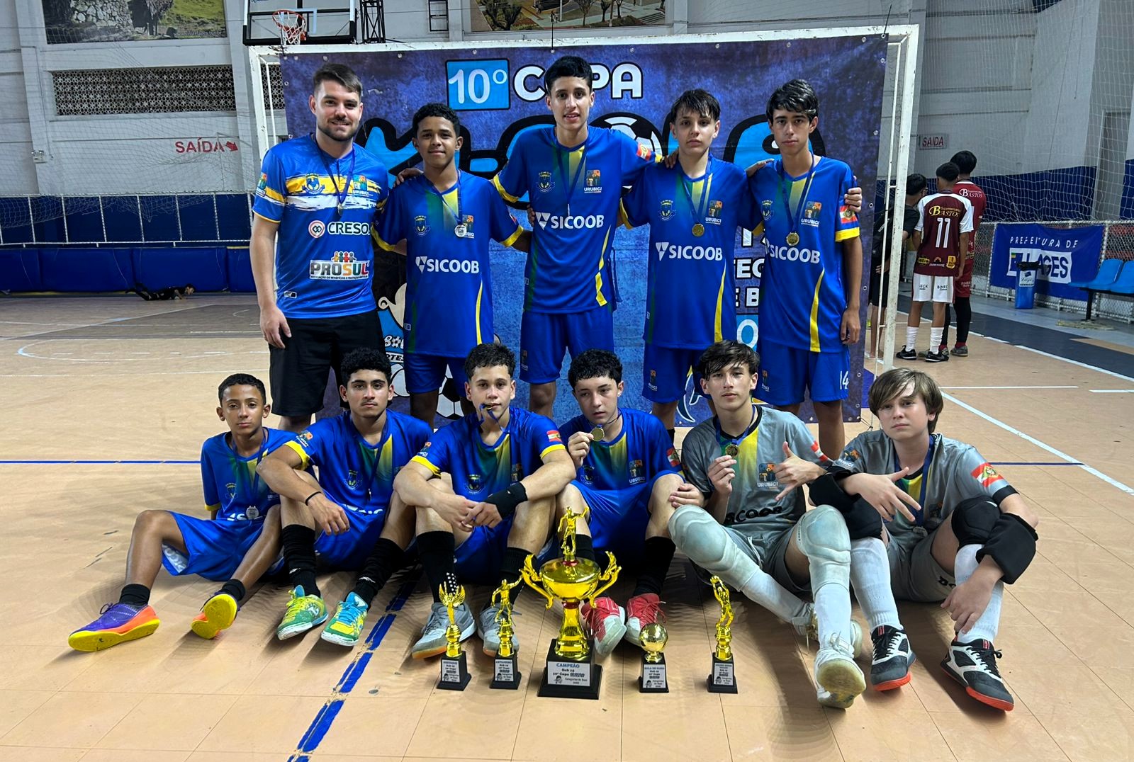 Prefeitura de Urubici | Equipe sub-15 de Urubici é campeã invicta da Copa Kibola de Futsal