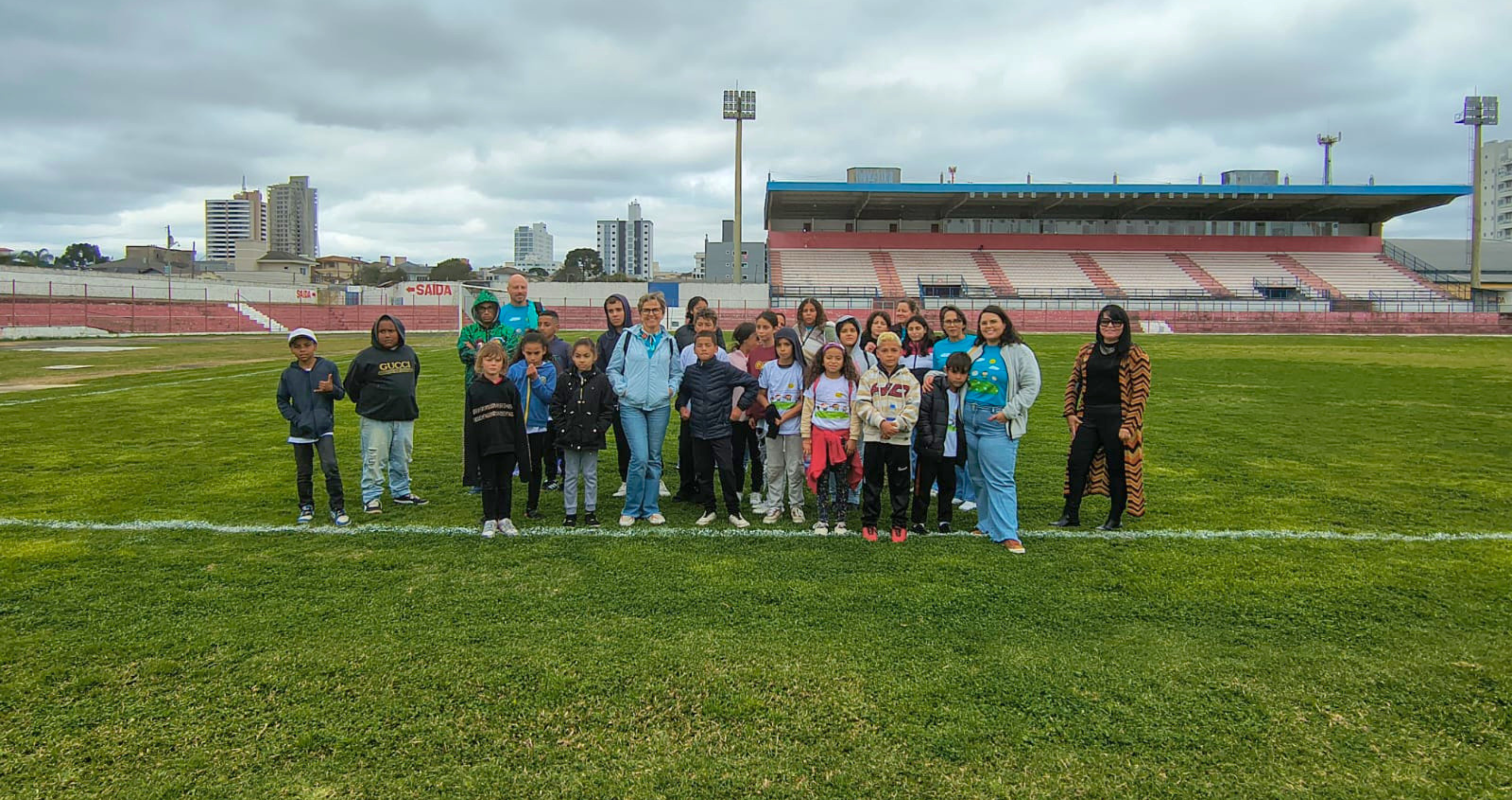 Crianças e adolescentes do SCFV encerram Gincana com viagem a Lages
